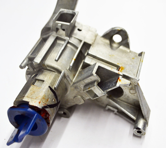 22834639 - : 2014-2020 GM Ignition Lock Housing for Cadillac: Escalade, Escalade ESV | Chevrolet: Silverado 1500, Silverado 1500 LD, Silverado 2500 HD, Silverado 3500 HD, Suburban, Tahoe | GMC: Sierra 1500, Sierra 1500 Limited, Sierra 2500 HD, Sierra 3500 HD, Yukon, Yukon XL Image