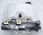 84826642 - : Master Cylinder for Chevrolet: Silverado 2500 HD, Silverado 3500 HD, Suburban 3500 HD | GMC: Sierra 2500 HD, Sierra 3500 HD Image