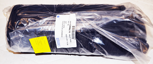 12499640 - Interior: Floor Mats, All-Weather, Rear for Cadillac: Escalade | Chevrolet: Suburban 1500, Suburban 2500, Tahoe | GMC: Yukon, Yukon XL 1500, Yukon XL 2500 Image