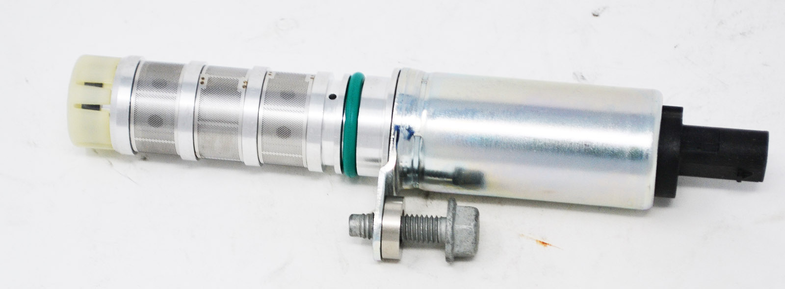 12662737 - : 2013-2020 GM Engine Variable Valve Timing (Vvt) Solenoid for Buick: Envision, LaCrosse, Regal, Regal Sportback, Regal TourX | Cadillac: ATS, CT6, CTS | Chevrolet: Blazer, Camaro, Colorado, Equinox, Impala, Malibu, Malibu Limited, Traverse | GMC: Acadia, Canyon, Terrain Image