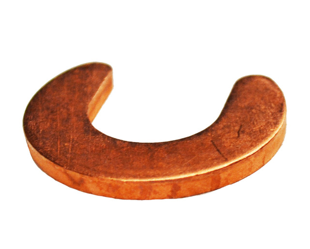 3833322 - Universals &amp; Rear Axle: Lock for Buick: Rainier | Cadillac: Escalade ESV | Chevrolet: Blazer, S10, S10 Blazer, Silverado 1500, SSR, Suburban 1500, Suburban 2500, Trailblazer | GMC: Envoy, Jimmy, Sonoma, Yukon XL 1500, Yukon XL 2500 | Hummer: H3, H3T | Oldsmobile: Bravada Image