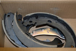 19256491 - Brakes: Brake Shoes for Chevrolet: Cobalt, HHR | Pontiac: G5 | Saturn: Ion Image