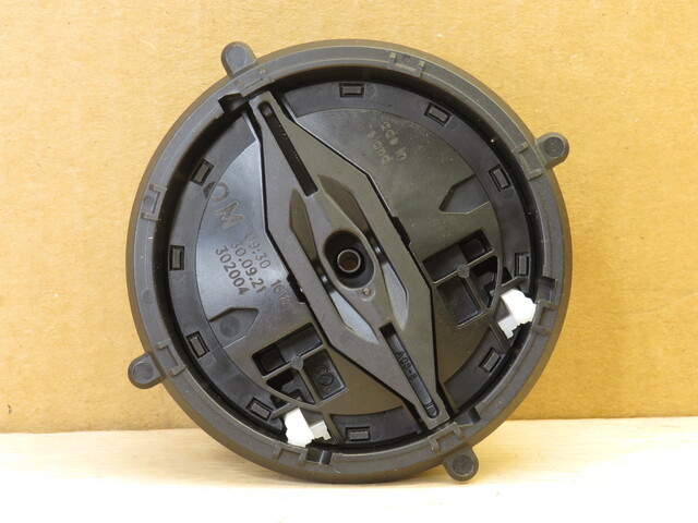 thumbnail image 2 of Left Side Mirror Adjustment Motor Actuator 87612-A2000 For Kia Forte, Optima, Hyundai Elantra & More 2 of 10