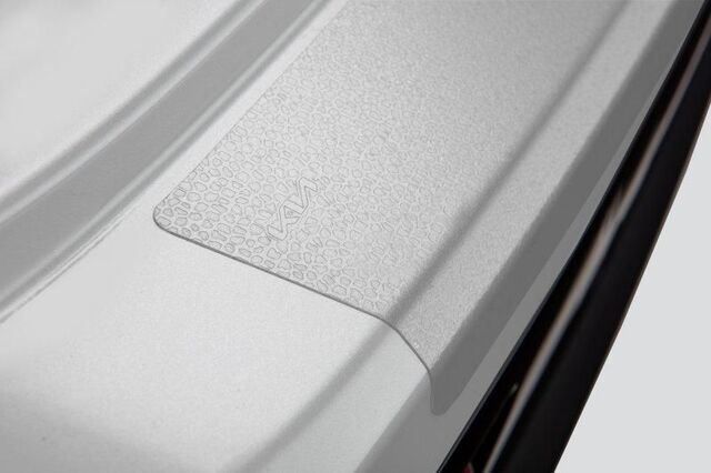 ATF28AU000 - Exterior: Bumper Applique for Kia: Niro, Niro EV Image