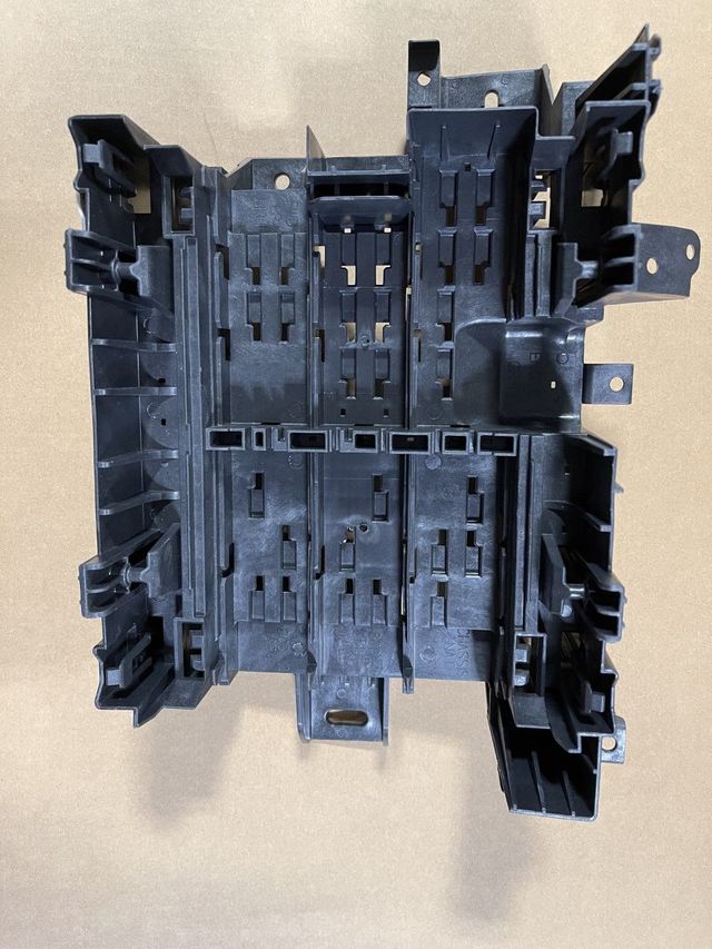 パーツ G8001 1984-1989 Nissan 300ZX Z31 Turbo Power Steering Bracket