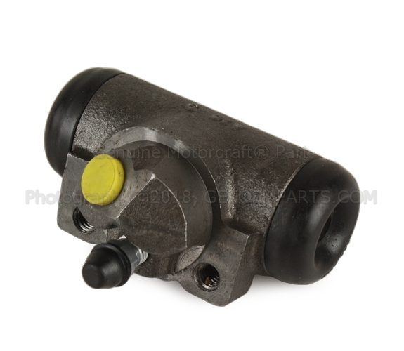 1C2Z2261AA - Brakes: Wheel Cylinder for Ford: E-150, E-150 Club Wagon, E-150 Econoline, E-150 Econoline Club Wagon, E-250, E-250 Econoline, E-250 Econoline Club Wagon, E-350 Econoline, E-350 Econoline Club Wagon, E-350 Super Duty, F-150, F-250, F-250 HD, F-250 Super Duty, F-350 Image