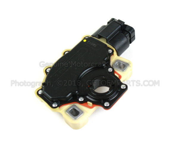 F5AZ7A247AA - Electrical: Automatic Transmission Gear Position Sensor for Ford: Aerostar, E-150 Econoline, E-150 Econoline Club Wagon, E-250 Econoline, E-350 Econoline, E-350 Econoline Club Wagon, Explorer, F-150, F-250, Mustang, Ranger, Thunderbird | Lincoln: Mark VIII, Town Car | Mercury: Cougar Image