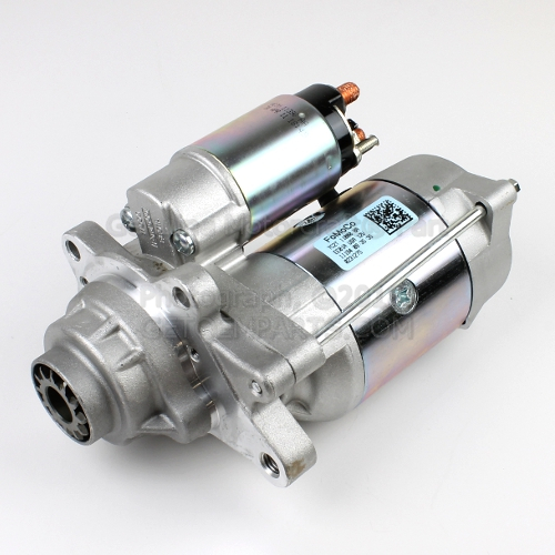 7C2Z11002B - : Starter for Ford: E-350 Club Wagon, E-350 Econoline Club Wagon, E-350 Super Duty, E-450 Super Duty, Excursion, F-250 Super Duty, F-350 Super Duty, F-450 Super Duty, F-550 Super Duty Image