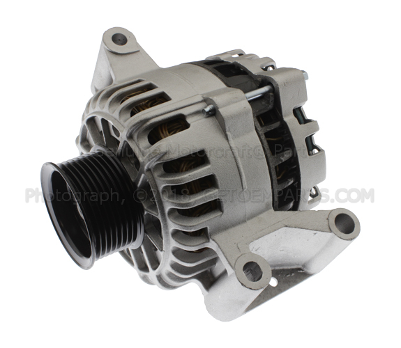 4U2Z10V346FRRM - : Alternator for Ford: E-350 Club Wagon, E-350 Econoline, E-350 Econoline Club Wagon, E-350 Super Duty, E-450 Econoline Super Duty, E-450 Super Duty, E-550 Super Duty, Econoline Super Duty Image