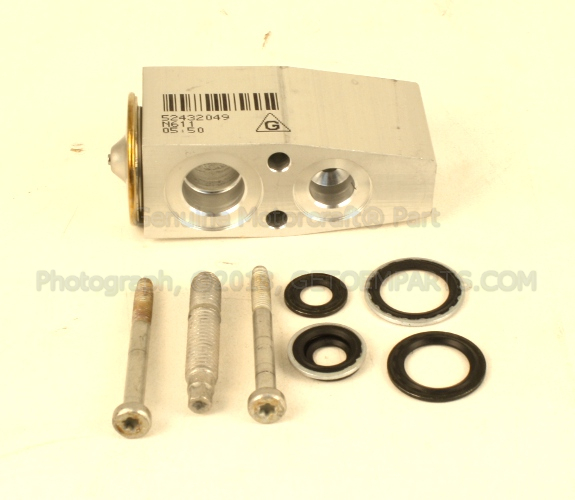 AE5Z19849A - HVAC: Expansion Valve for Ford: Fusion | Lincoln: MKZ | Mercury: Milan Image