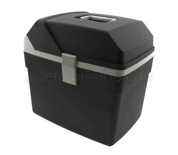 9184606 - Interior: Electric Cooler &amp; Heater Box/Thermal Storage for Volvo: C30, S40, S60, S80, S90, V50, V70, V90 Cross Country, XC60, XC70, XC90 Image