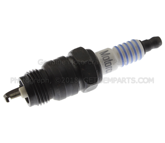 BSF44CAX - : Spark Plug for Ford: Bronco, E-150 Econoline, E-150 Econoline Club Wagon, E-250 Econoline, E-250 Econoline Club Wagon, F-150, F-250 Image