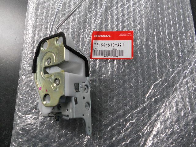 72150-S10-A21 - 1997-2001 Honda CR-V - Lock Assembly L Front Door