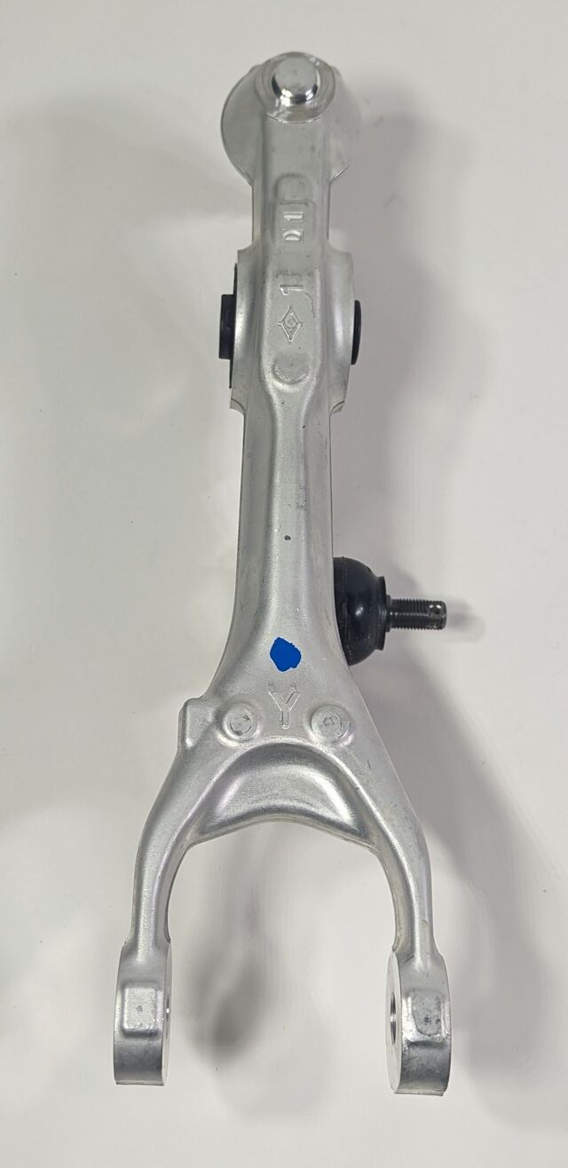 ホンダ ビート 前後異形A-LAP レストアしたビートのタイヤ＆ホイール交換！前後異形でより可愛く変身