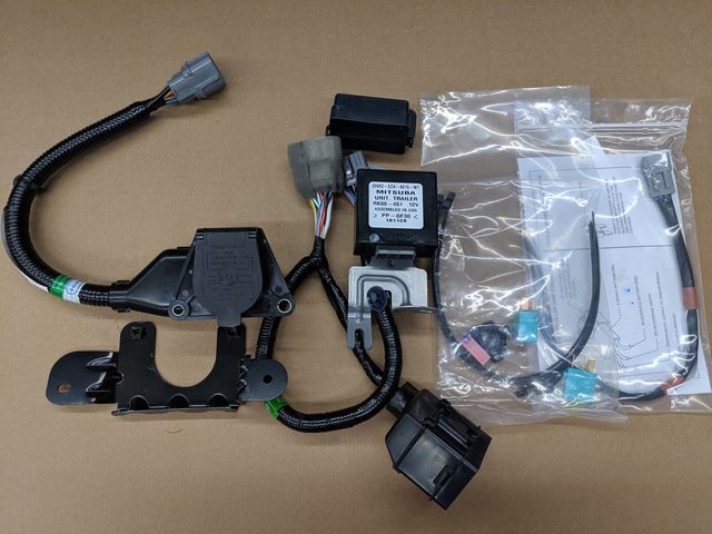 8L91SZA100A - Towing: 2012-2015 Honda Pilot - Trailer Hitch Wiring Harness for Honda: Pilot Image