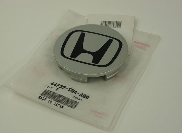 44732-S9A-A00 - 2002-2013 Honda - Cap Aluminum Wheel Center