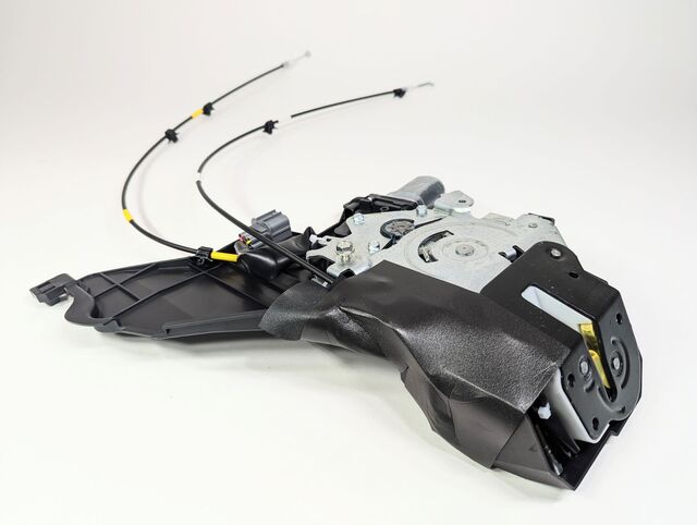 72650-SHJ-A22 - 2005-2010 Honda Odyssey - Latch Assembly L Slide