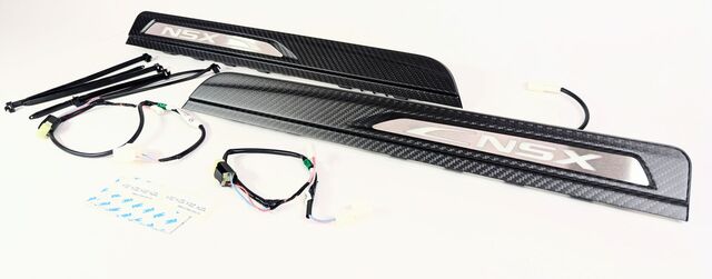 08E12-T6N-200 - 2017-2019 Acura NSX - Illuminated Door Sill Trim