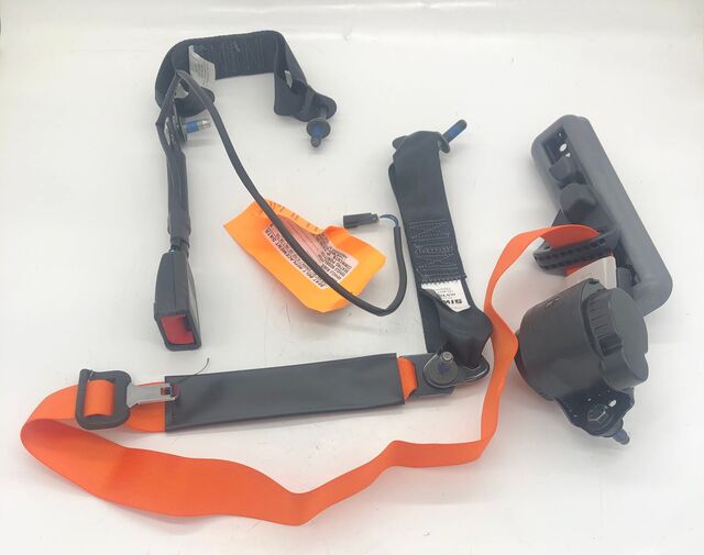 24534123 - : VOLVO 24534123- SEAT BELT for Volvo Image