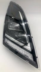 VOLVO 23680018 - HEADLAMP - Volvo (23680018)