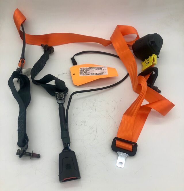 23240853 - : VOLVO 23240853 - SEAT BELT for Volvo Image