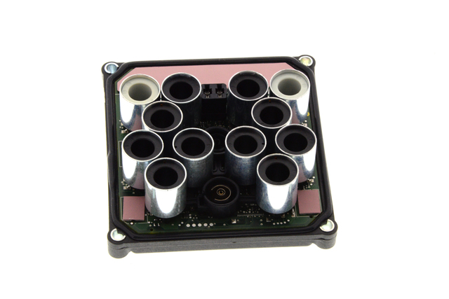 25881057 - : Electronic Brake and Traction Control Module for Buick: Lucerne | Cadillac: DTS Image