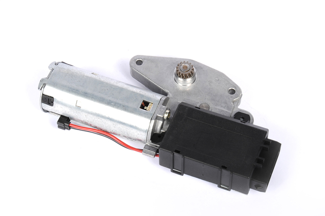 15163056 - Body: Sunroof Motor for Cadillac: Escalade, Escalade ESV, Escalade EXT | Chevrolet: Avalanche 1500, Avalanche 2500, C2500, C3500, C3500HD, K2500 Pickup, K3500 Pickup, Silverado 1500, Silverado 1500 HD, Silverado 2500, Silverado 2500 HD, Silverado 3500, Suburban 1500, Suburban 2500, Tahoe | GMC: C2500 Pickup, C3500 Pickup, C3500HD, K2500 Pickup, K3500 Pickup, Sierra 1500, Sierra 1500 HD, Sierra 2500, Sierra 2500 HD, Sierra 3500, Yukon, Yukon XL 1500, Yukon XL 2500 Image
