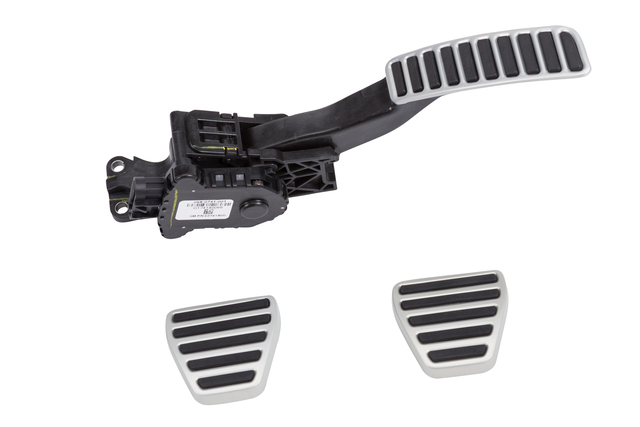 22826305 - Interior: Cover Pkg-Brk Ped for Chevrolet: Camaro Image