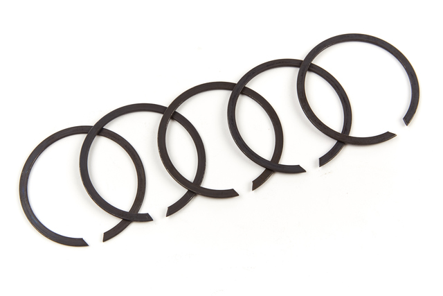 12547477 - : Transfer Case Four Wheel Drive Sprocket Outer Retaining Ring for GM Image