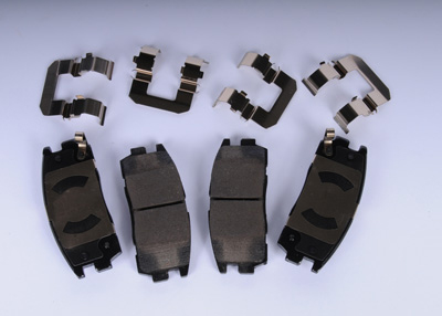 20801538 - : Rear Disc Brake Pad Set with Clips for Chevrolet: Captiva Sport, Equinox | GMC: Terrain | Saturn: Vue Image