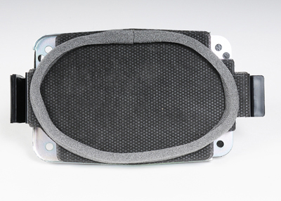 15071125 - Body: Rear Speaker for Chevrolet: Silverado 1500, Silverado 1500 Classic, Silverado 1500 HD, Silverado 1500 HD Classic, Silverado 2500, Silverado 2500 HD, Silverado 2500 HD Classic, Silverado 3500, Silverado 3500 Classic, Silverado 3500 HD | GMC: Sierra 1500, Sierra 1500 Classic, Sierra 1500 HD, Sierra 1500 HD Classic, Sierra 2500, Sierra 2500 HD, Sierra 2500 HD Classic, Sierra 3500, Sierra 3500 Classic, Sierra 3500 HD Image
