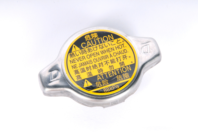 19204980 - Cooling System: Radiator Cap for Pontiac: Vibe Image