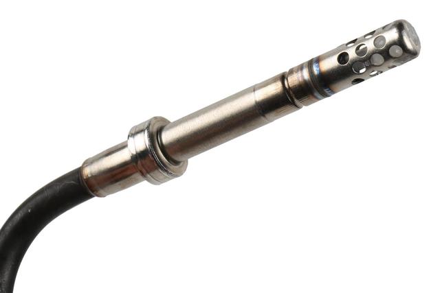 19418899 - Emission System: Oxygen Sensor for Chevrolet: Silverado 2500 HD, Silverado 3500 HD | GMC: Sierra 2500 HD, Sierra 3500 HD Image