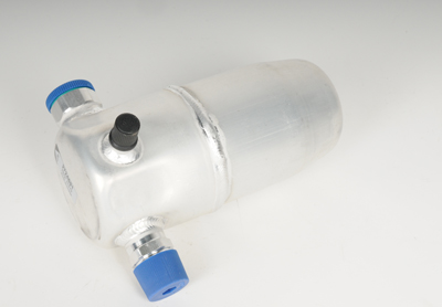 2724691 - : Air Conditioning Accumulator for Chevrolet: Blazer, C1500, C2500, C3500, C3500HD, K1500 Pickup, K2500 Pickup, K3500 Pickup, Suburban C1500, Suburban C2500, Suburban K1500, Suburban K2500 | GMC: C1500 Pickup, C2500 Pickup, C3500 Pickup, C3500HD, K1500 Pickup, K2500 Pickup, K3500 Pickup, Suburban C1500, Suburban C2500, Suburban K1500, Suburban K2500, Yukon Image