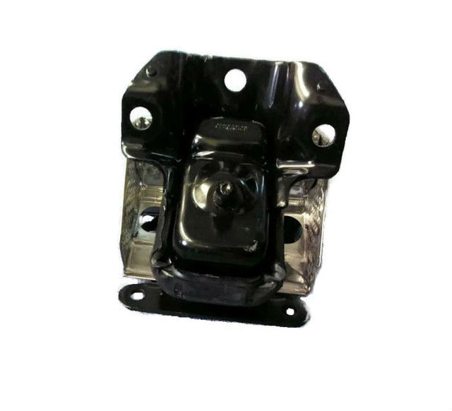 15854939 - Engine: Motor Mount for Cadillac: Escalade, Escalade ESV, Escalade EXT | Chevrolet: Avalanche, Silverado 1500, Tahoe | GMC: Sierra 1500, Yukon, Yukon XL 1500 Image