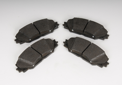 19184912 - Brakes: Brake Pads for Pontiac: Vibe Image