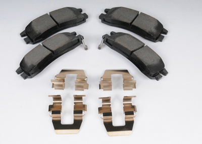 19209340 - Brakes: Brake Pads for Buick: LaCrosse, Rendezvous | Chevrolet: Impala, Monte Carlo, Venture | Oldsmobile: Silhouette | Pontiac: Aztek, Montana Image