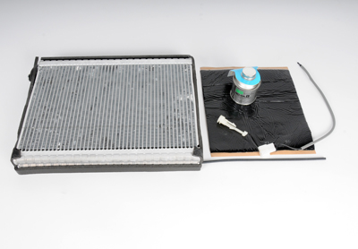 89022546 - HVAC: Evaporator Core for Cadillac: STS Image