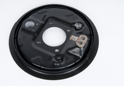 18025206 - Brakes: Backing Plate for Buick: Century, Regal | Chevrolet: Lumina, Lumina APV, Monte Carlo, Venture | Oldsmobile: Cutlass Ciera, Cutlass Cruiser, Intrigue, Silhouette | Pontiac: Grand Prix, Montana, Trans Sport Image