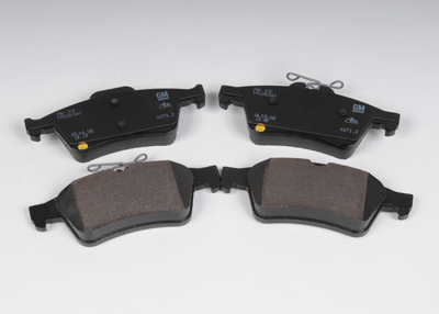15271565 - Brakes: Brake Pads for Chevrolet: Cobalt | Pontiac: Solstice | Saturn: Sky Image