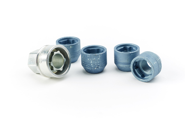 22881460 - : Wheel Locks, Chrome for Cadillac: SRX Image