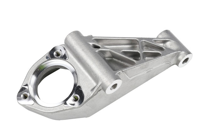 13248689 - Suspension: Mount Bracket for Buick: Encore | Chevrolet: Sonic, Trax Image