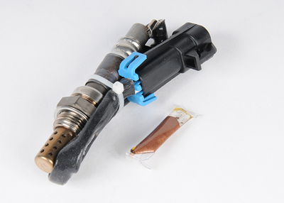 19178958 - Emission System: Oxygen Sensor for Buick: Century, LeSabre, Park Avenue, Regal, Riviera, Skylark | Cadillac: DeVille, Eldorado, Seville | Chevrolet: Camaro, Impala, Lumina, Malibu, Monte Carlo, Venture | Oldsmobile: 88, Achieva, Alero, Aurora, Cutlass, Cutlass Supreme, Intrigue, LSS, Regency, Silhouette | Pontiac: Bonneville, Firebird, Grand Am, Grand Prix, Montana, Trans Sport Image