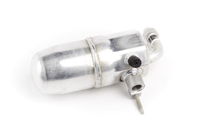 22949456 - HVAC: Accumulator for Cadillac: Escalade, Escalade EXT | Chevrolet: Avalanche, Silverado 1500, Silverado 2500 HD, Silverado 3500 HD, Suburban 1500, Suburban 2500, Tahoe | GMC: Sierra 1500, Sierra 2500 HD, Sierra 3500 HD, Yukon, Yukon XL 1500, Yukon XL 2500 Image