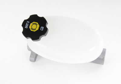 19209189 - Body: Master Cylinder for Chevrolet: Express 2500, Express 3500, Silverado 2500 HD, Silverado 3500 HD, Suburban 1500, Suburban 2500 | GMC: Savana 2500, Savana 3500, Sierra 2500 HD, Sierra 3500 HD, Yukon XL 1500, Yukon XL 2500 Image