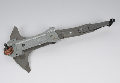 16625871 - Body: Manual Regulator for Chevrolet: Camaro | Pontiac: Firebird Image