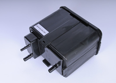15112165 - Emission System: Vapor Canister for Cadillac: Escalade ESV, Escalade EXT | Chevrolet: Avalanche 2500, Suburban 1500, Suburban 2500, Suburban 3500 HD | GMC: Yukon XL 1500, Yukon XL 2500 Image