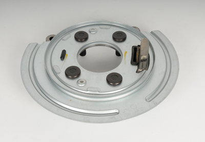 15836519 - Brakes: Backing Plate for Chevrolet: Express 2500, Express 3500, Silverado 2500 HD, Silverado 2500 HD Classic, Silverado 3500 HD, Suburban 1500, Suburban 2500 | GMC: Savana 2500, Savana 3500, Sierra 2500 HD, Sierra 2500 HD Classic, Sierra 3500 HD, Yukon XL 1500, Yukon XL 2500 Image