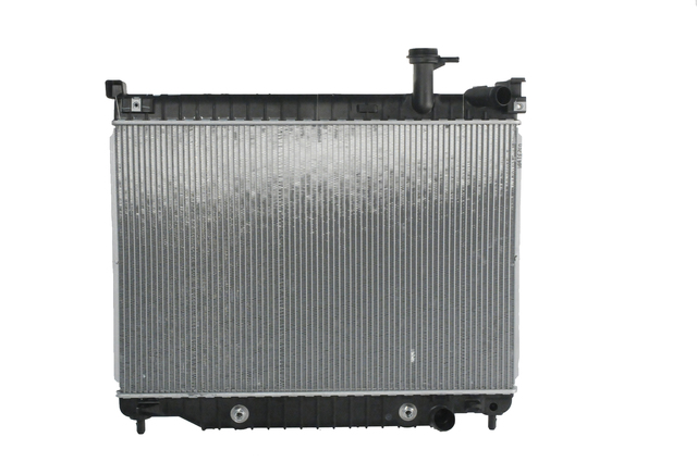 15196386 - Cooling System: Radiator Assembly for Buick: Rainier | Chevrolet: Trailblazer, Trailblazer EXT | GMC: Envoy, Envoy XL, Envoy XUV Image