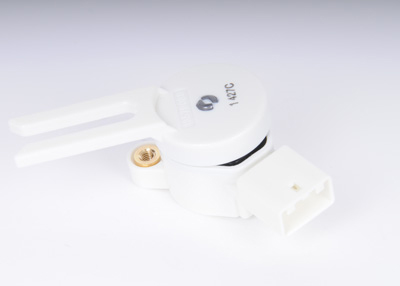 13579089 - Electrical: Brake Light Switch for Buick: Verano | Chevrolet: Cruze, Equinox | GMC: Terrain Image